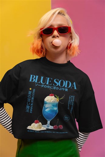 Camiseta de soda azul japonesa, camiseta de anime de los 90, ropa urbana japonesa, grunge japonés de Harajuku, camiseta de postre retro de Japón, nostalgia de la moda japonesa - Etsy México