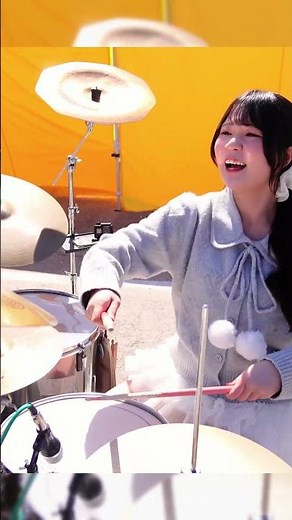 This vibe is awesome! A super poppy drum solo under the blue sky ✨ #TontsukaTantan #shorts