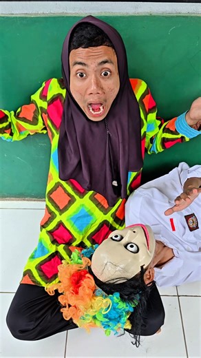 Mom was shocked to see the mask 😭