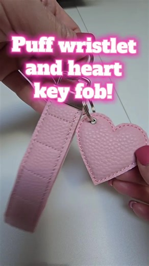 Using puff foam to make a wristlet and matching heart key fob! 🩷 | wristlet keychain