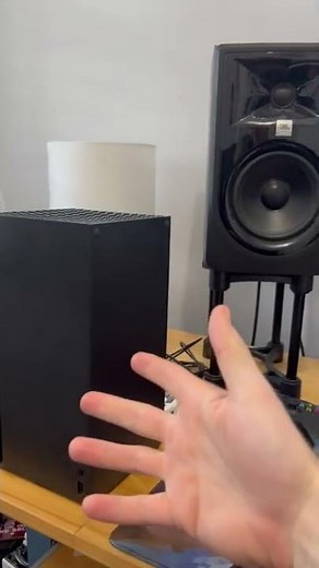 The Xbox Series X BluRay DVD player