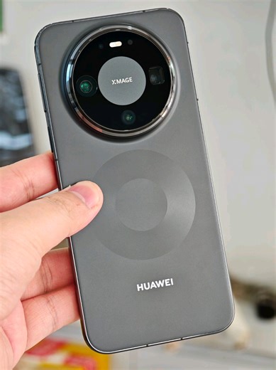 #HuaweiMate80Pro 16/512GB Quốc tế tự tin VN hiện tại chỉ có 1c Rá 26.x ae lụm sớm thì được ạ