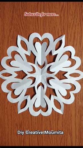 Paper Snowflake Hack Everyone's Making #shorts #crafts #trending