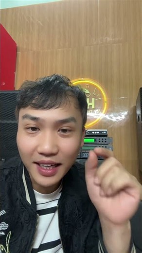 Testing microphones across various frequency ranges #karaoke #digitalmixer #audioinstrument