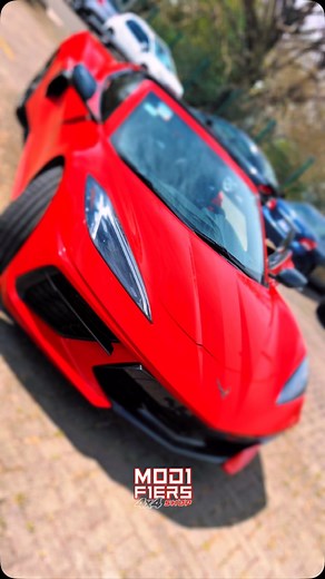 Corvette C8 y Car Modifiers poniéndose la 10 con reparación de golpes en los costados (eran 4 golpes ) Se le quitó el Alerón el desperfecto que deja , se renueva sin dejar rastro del alerón , cambio de Mufla con puntas de Fibra Carbono Borla dejando un sonido impactante , además cambio de Aros Vossen , Pintura y recubrimiento Cerámico . . #tucarroenforma #carmodifiers #costarica #accesoriosdeautos #arosvossencorvette #corvette #corvettec8 | Car Modifiers Shop