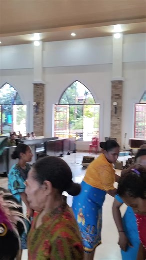 Dirijen Lagu Tanah Papua: Menghanyutkan Jiwa dengan Musik