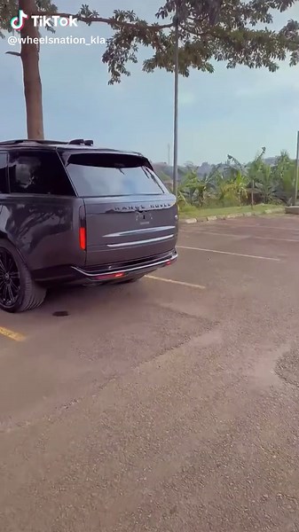 Range Rover Autobiography: Luxury Redefined