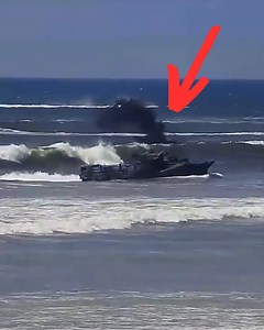 1.7M views · 26K reactions | How many can fit in that thing? - US Marines intense mass beach landing | Frontline Diary | Facebook