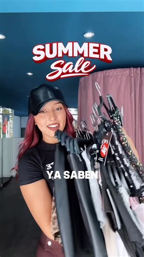 BENEDICTA on Instagram: "90% de TODO EL LOCAL ❤️‍🔥 en SUMMER SALE 🥵 3x2 en prendas seleccionadas (una te sale GRATIS) O 2 unidades con la 2da al 50% ✨💅🏻 PLUS EXTRA: habilitamos TODOS los MEDIOS DE PAGO // efectivo - débito- tarjeta 👀 📍TODAS LAS SUCURSALES"