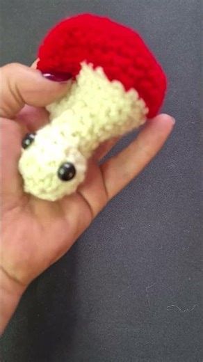 🍄 CROCHETING A POP IT MUSHROOM 🧶 SO SATISFYING!! 😍✨