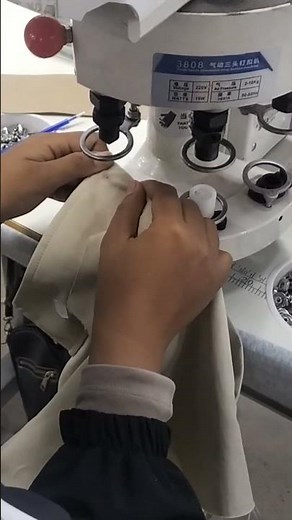 Industrial Sewing Machine Button Work