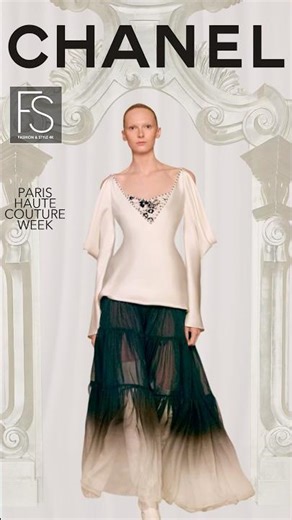 The CHANEL PARIS COUTURE WEEK Vertical Short Show | Fall-Winter 2025/2026 FASHION & STYLE TV 샤넬패션쇼