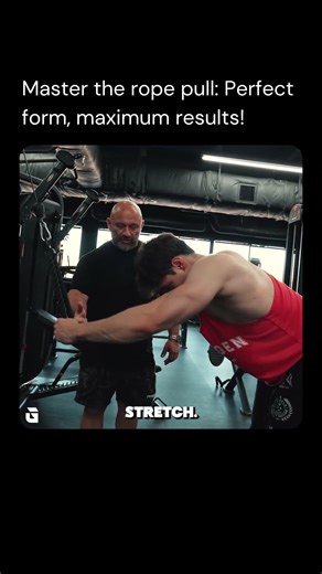 Master the rope pull: Perfect form, maximum results!