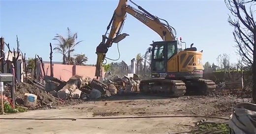 LA City OKs plan to waive rebuilding permit fees for eligible Palisades Fire survivors