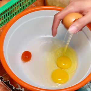 158K views · 6.6K reactions | Soft Shell Crab with Eggs?! | Bohemian Kitchen | Facebook