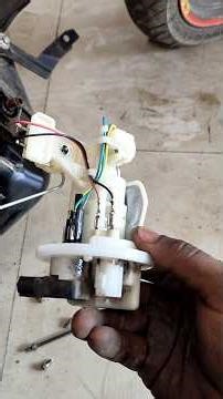 R15 V4 starting problem 🖤🧑‍🔧🛠️ #automobile #minivlog #motorcycle #mechanic #viral