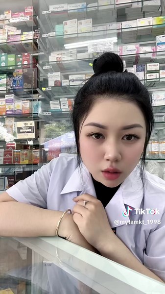 Hết Hồn Má Nội Ơi: Tình Huống Cười Ra Nước Mắt