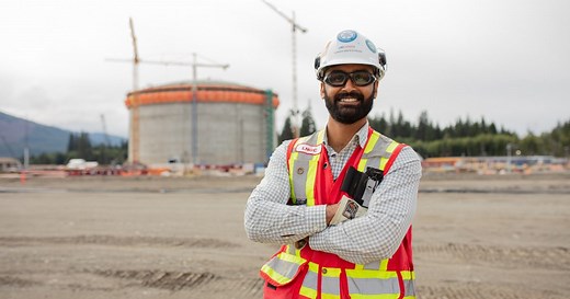 LNG Canada | Raising the Roof: Another LNG Canada Milestone is Achieved in Kitimat
