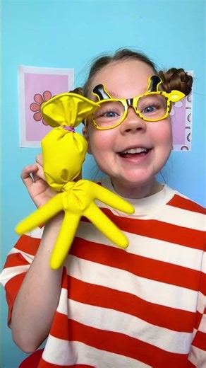 Glove Turns into a PUPPET?! 🧤✨ #fun #DIY #shorts