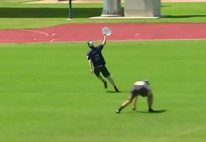Ultimate disc spiking in popularity