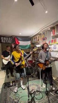 Hawa - Hilang (Live at Kios Ojo Keos)