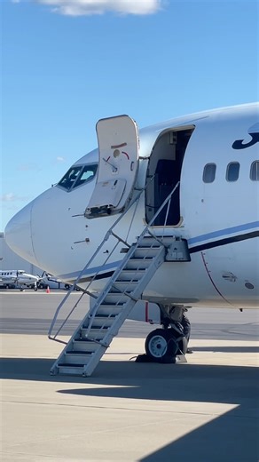 *Boeing Classic* Sierra Pacific B737-500 #classic #boeing #b737 #737 #charlottenc #aviation #shorts