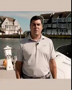 The second model in Galeon’s GTO line is here! The 375 GTO is fun, fast, and innovative. The outboard-powered vessel promises top speeds in the 50-mph range and sizzling aesthetics that will leave everyone on the docks talking. Revolutionary for its size class, the Galeon 375 GTO is available for order now in the U.S.A. at GaleonYachts.us | Galeon Yachts