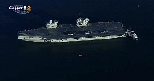 Royal Navy's HMS Queen Elizabeth arrives in New York