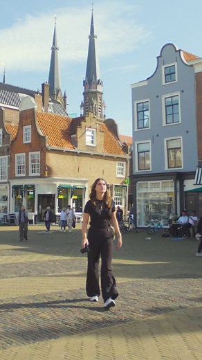 8.5K views · 66 reactions | Delft Creating History  Iedereen heeft wel een gevoel bij de stad Delft. Bij de één zal het een gevoel oproepen van rijke geschiedenis, karakteristieken grachten en leuke horeca. De ander zal eerder een associatie leggen met haar innovatieve karakter, hippe winkels, gezellige pleinen & festivals. En weet je, het is allemaal waar. Delft is een stad vol verrassingen, ontdek het zelf. #CreatingHistory | Visit Delft | Facebook