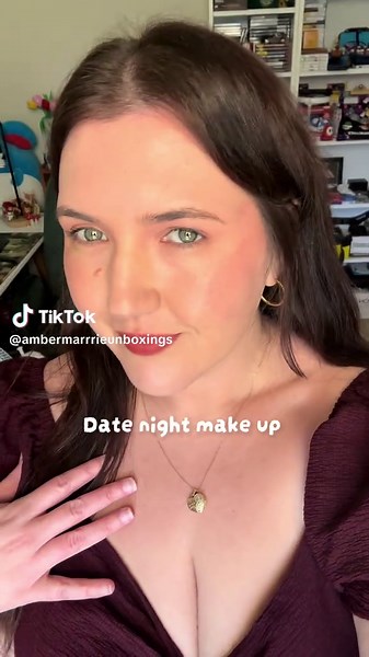 A cosy date night before returning to work tomorrow. We tried a new Korean restaurant and the food was 10/10. We then went to the cinema and watched Project Hail Mary which I really enjoyed and recommend. I love capturing little moments like this so I can look back on them one day #datenight #vlog #midsizeoutfits #dresses #midsizefashion