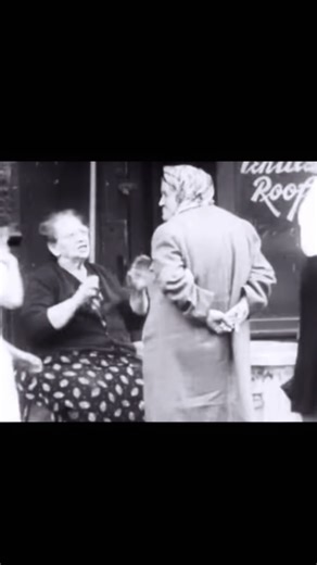 5.1K views · 4.3K reactions | This rare glimpse of 1940’s East Harlem (Italian Harlem) showcases the everyday life of local people in their environments. #italian #italianamerican #throwback #italianharlem #1940’s #littleitaly #timecapsule #italianenclave #italianenclaves | Italian Neighborhoods | Facebook