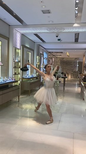 Guerlain Ballet Dance Video Challenge