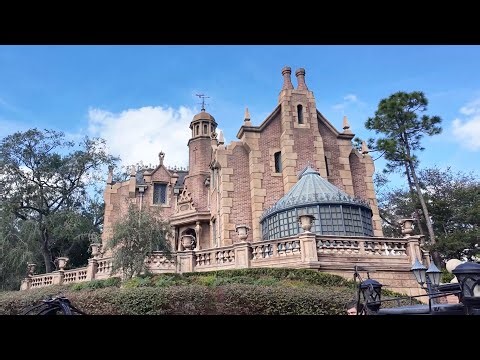 The Haunted Mansion Full Ride in 4K | Walt Disney World October 2025