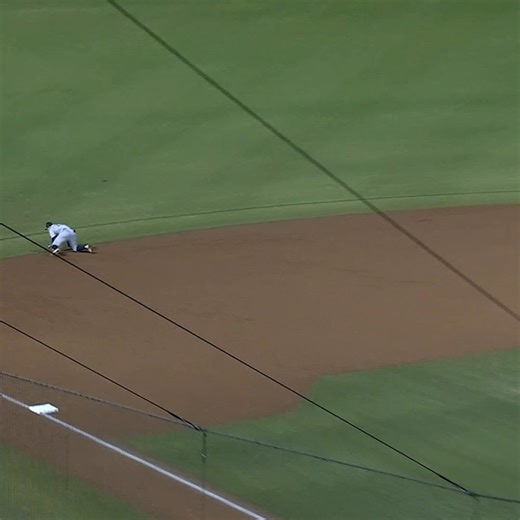 New Brewer Caleb Durbin showed out during the Arizona Fall League this year 👀 He hit .312, swiped 29 bags (an AFL record!), and dazzled on defense | MLB