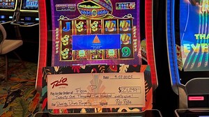 Tourist hits jackpot on Rio slot machine, wins over $21,000