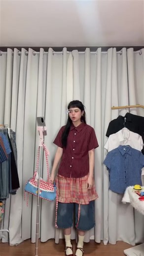 Stylish Women's Striped Button-Front Short Sleeve Shirt