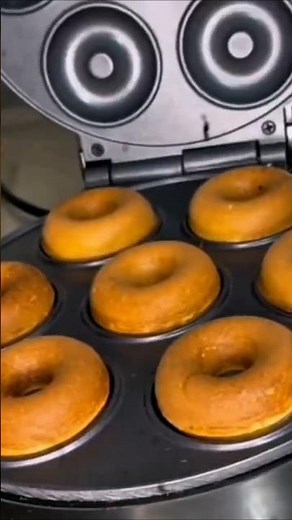 Want to make mini donuts but don't know what flavor to start with? 🥯🥥🍒🍓