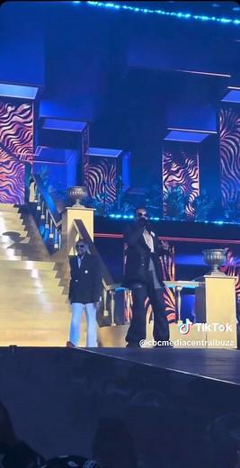 Fally Ipupa Stade de France Pepele feat Guy2Bezbar — Concert 2024