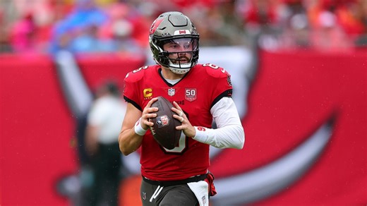 Bucs in a battle with Saints, lead only 10-7 at halftime