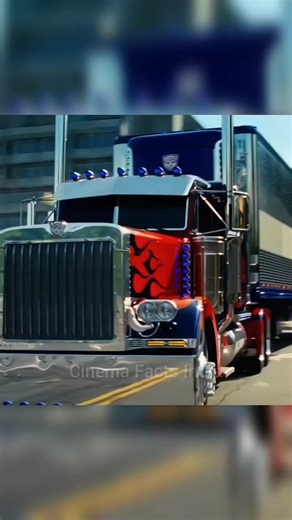 Optimus Prime का Container असल में क्या है? 😱 Hidden Secret Revealed #shorts