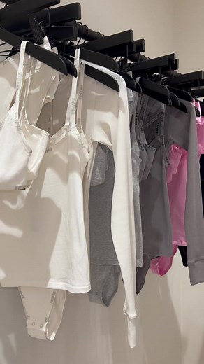 @Kim Kardashian walks through the #SKIMS Cotton Logo Collection 🖤