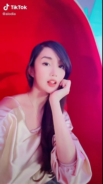 Alodia Gosiengfiao on TikTok