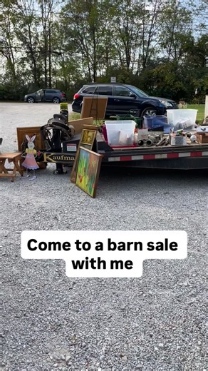 Come to a barn sale with me. #funkyfunandvintagefinds #vintagefinds #barnsale #vintagechristmas #part1 | Funky, Fun, and Vintage Finds