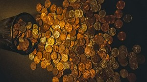 Understanding Crypto Airdrops: The Process, Pros and Problems