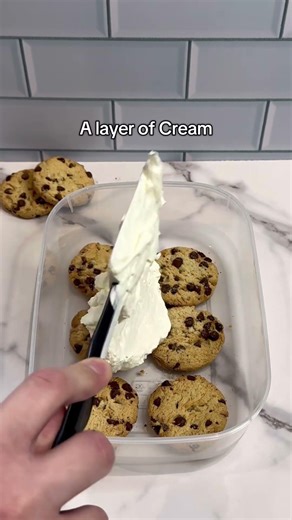 Day 1/7 | Cookie Ice-Box Cake ❄️🍪