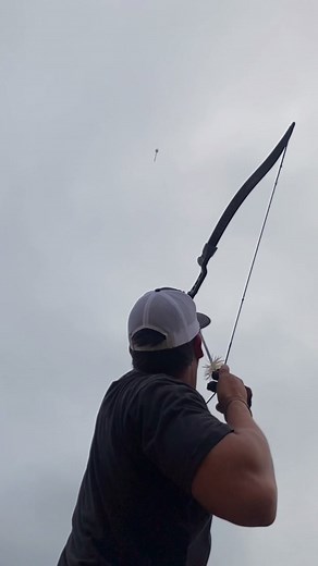 Arrow break archery trickshot 🏹 #trickshots #fypシ #trickshot #🏹