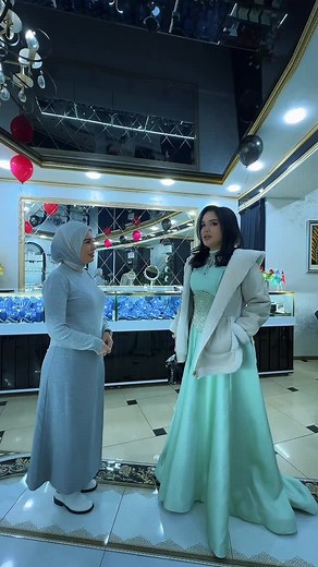 Fazilat Turaeva | Feliz Diamond on Instagram: "💎 @nilufarusmonova @bek_dubay_avenue Chegirmalar davom etmoqda"