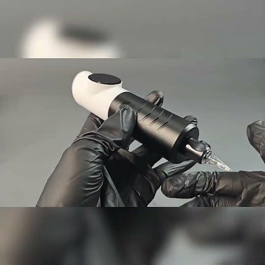 Poseidon Wireless Tattoo Gun#tattoo #tattooartist #tattoomachine