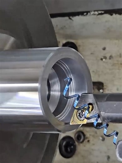 Satisfying Internal Boring Process in Metalworking