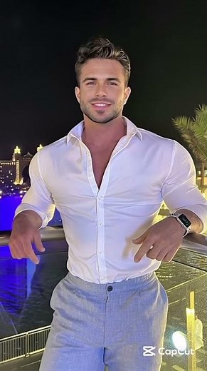 Teen Fitness Model Bodybuilding Shredded Abs 6 Pack Posing - Alexander Matthews #aesthetic #fitness